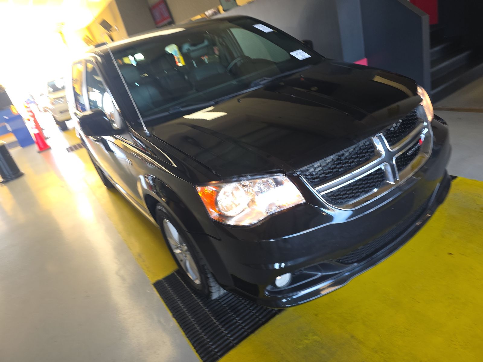 2019 Dodge Grand Caravan SXT 35th Anniversary Edition FWD