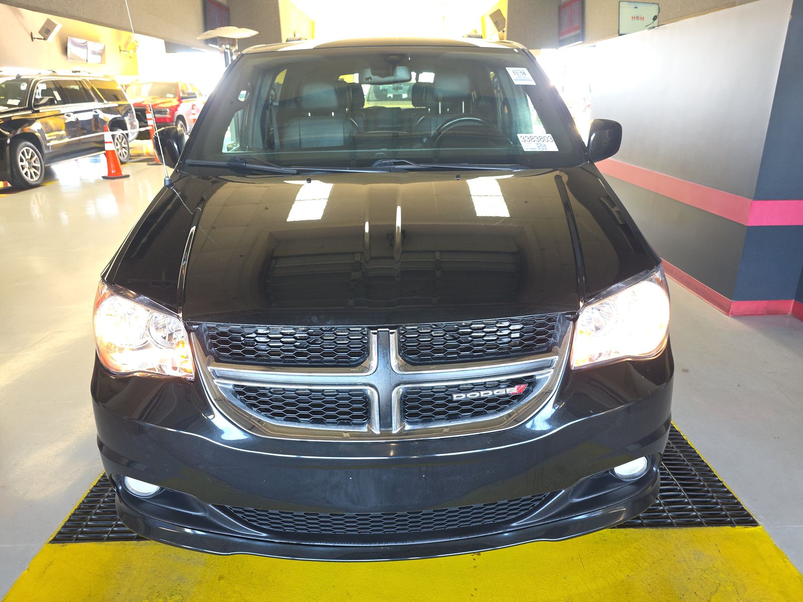2019 Dodge Grand Caravan SXT 35th Anniversary Edition FWD