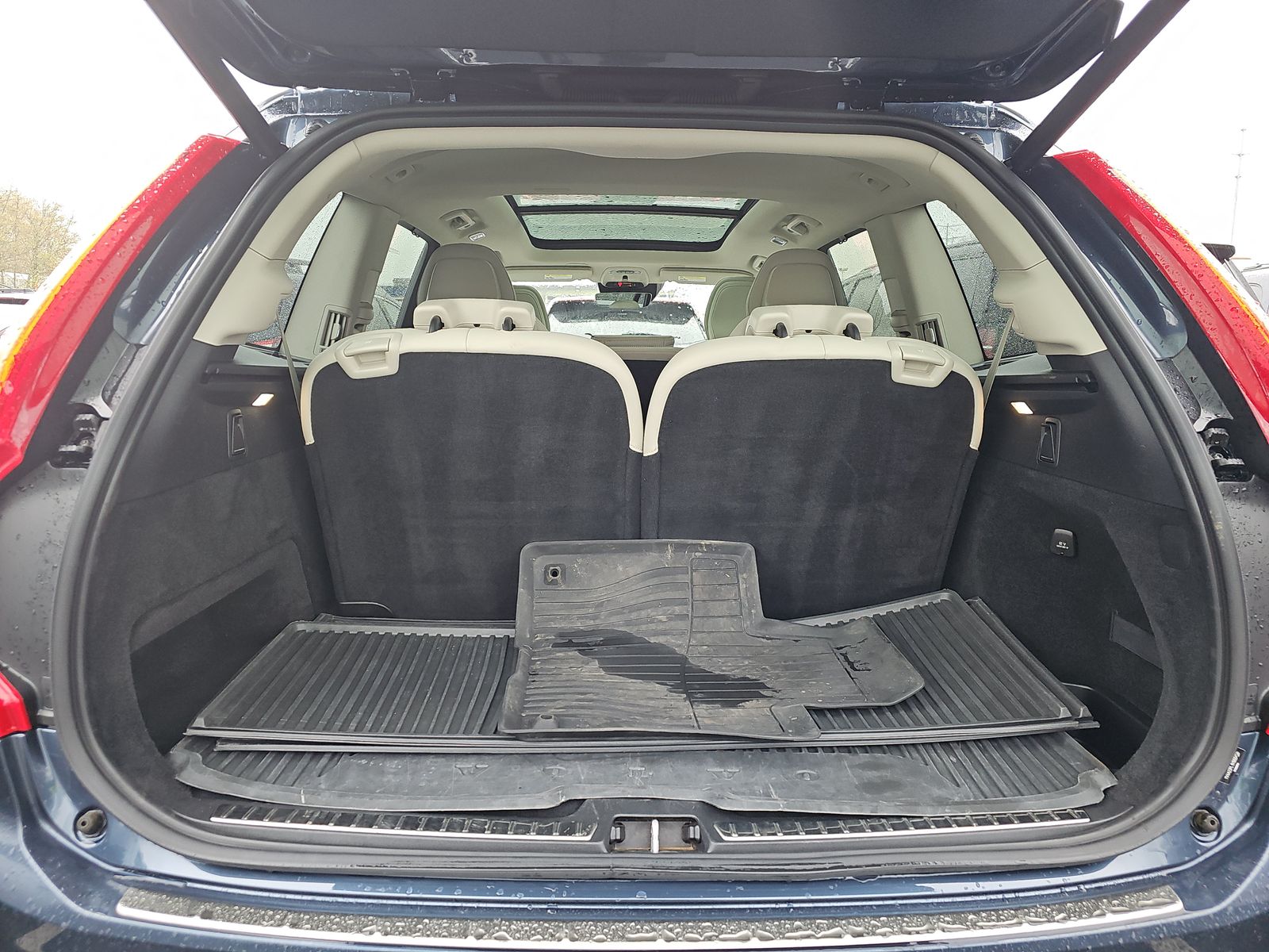 2022 Volvo XC90 T6 Inscription AWD