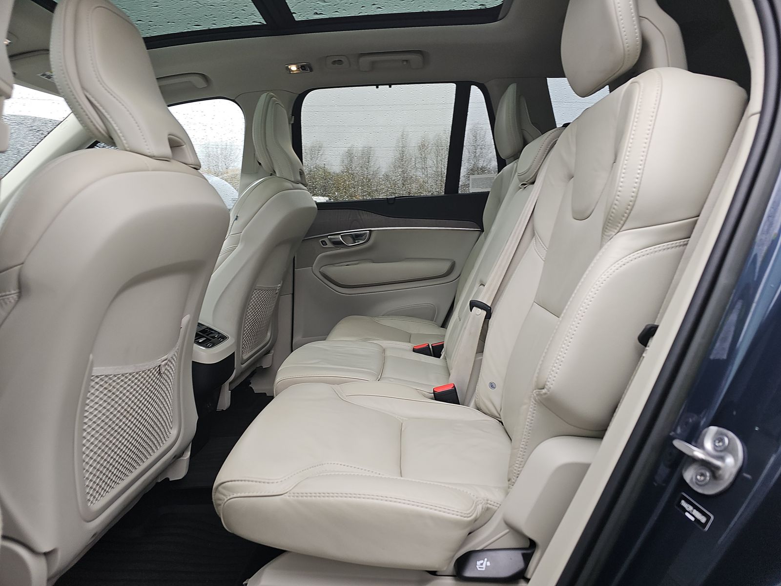 2022 Volvo XC90 T6 Inscription AWD