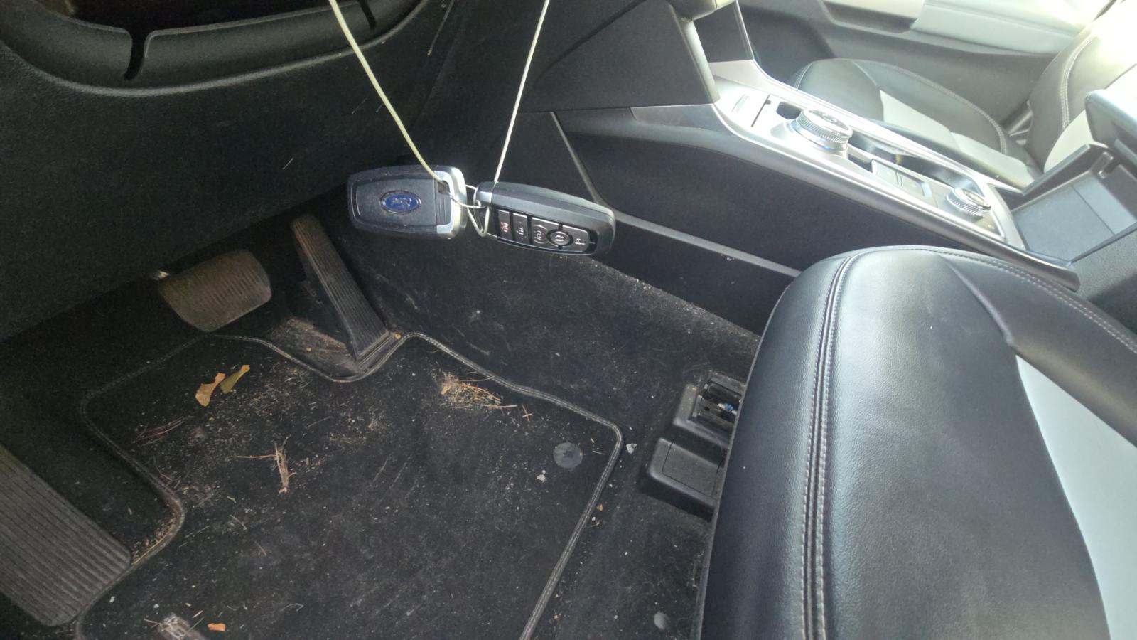 2023 Ford Explorer XLT AWD