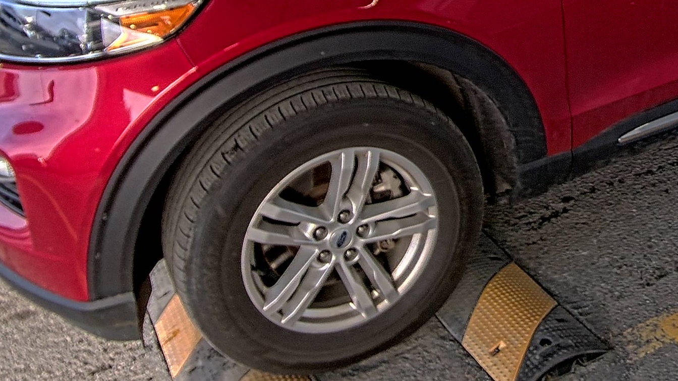 2023 Ford Explorer XLT AWD