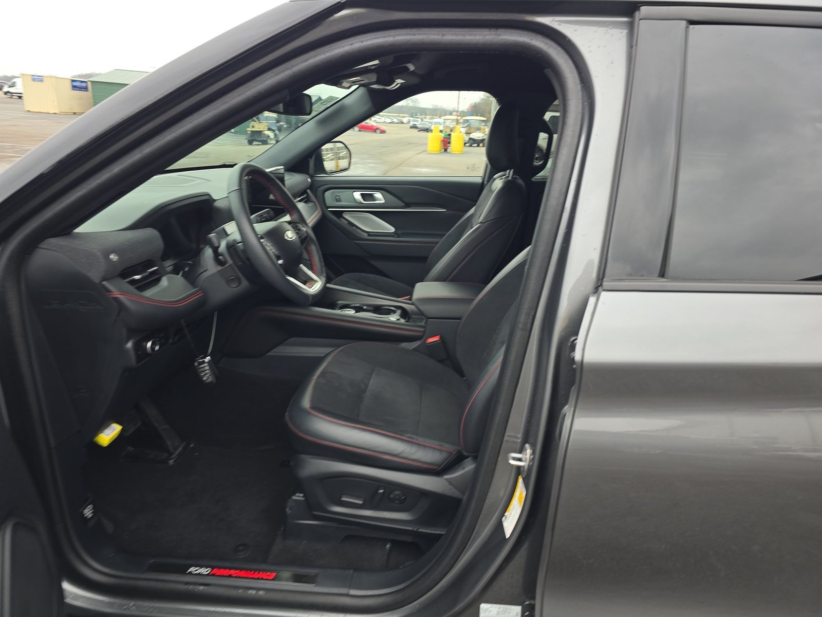 2025 Ford Explorer ST RWD