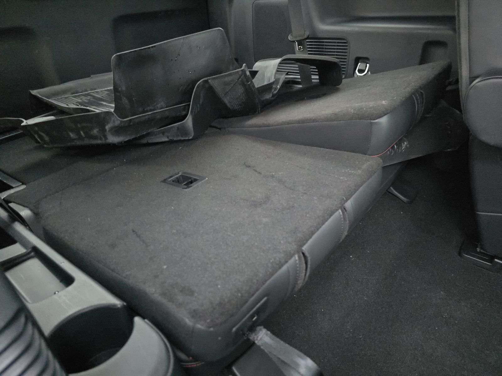 2025 Ford Explorer ST RWD