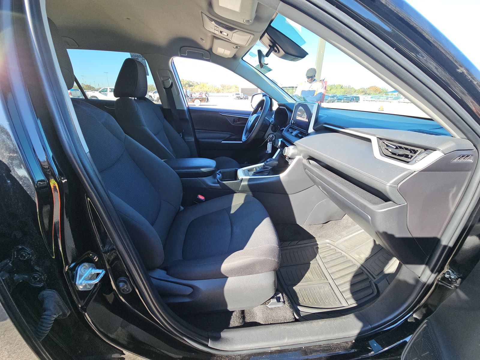 2024 Toyota RAV4 LE AWD