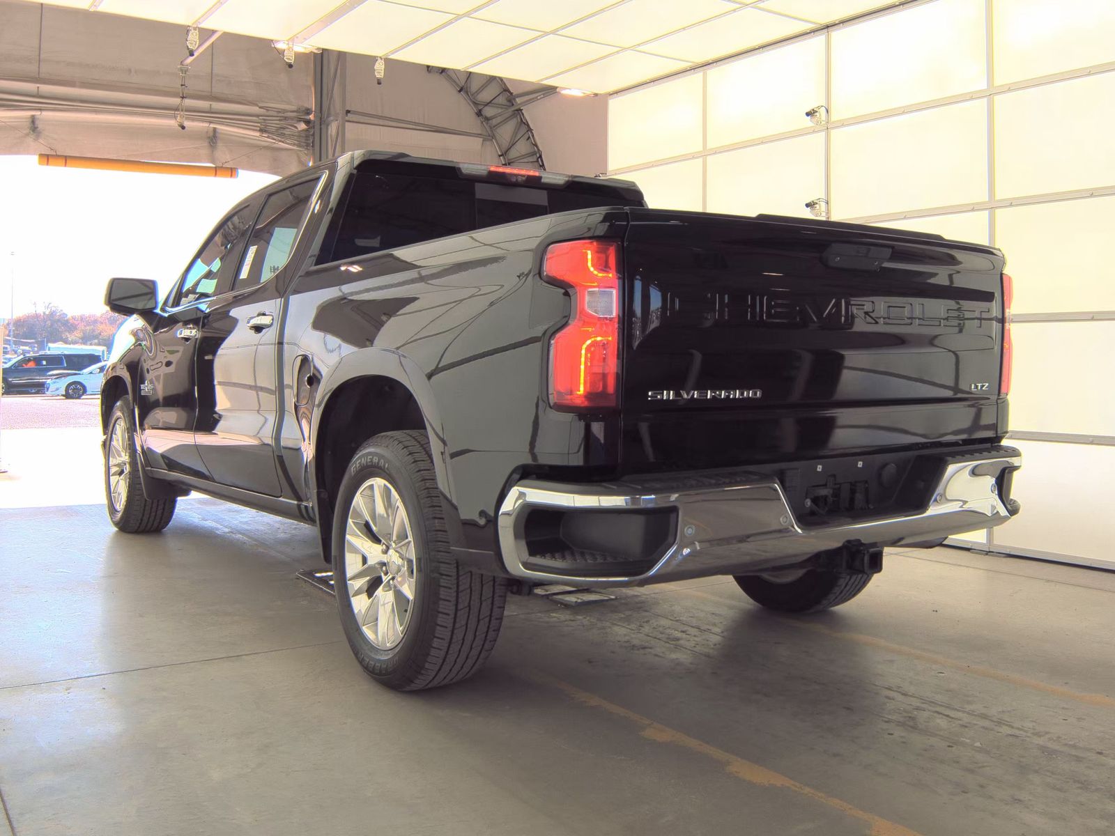 2021 Chevrolet Silverado 1500 LTZ RWD