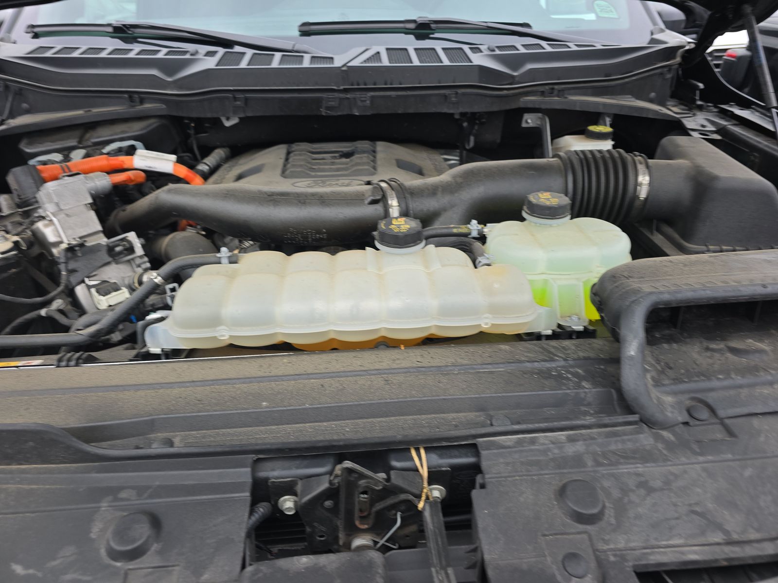 2023 Ford F-150 Hybrid XLT AWD