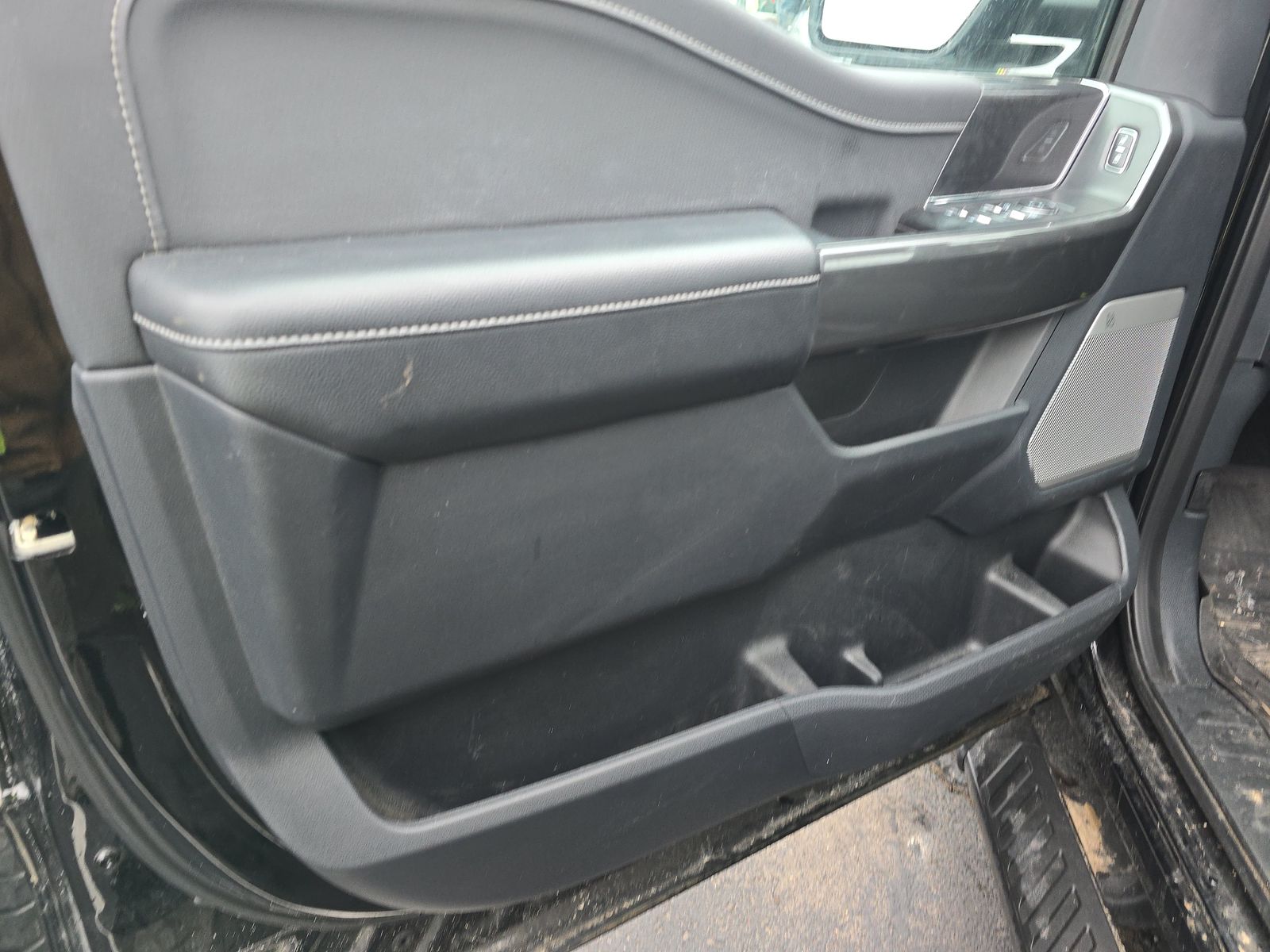 2023 Ford F-150 Hybrid XLT AWD