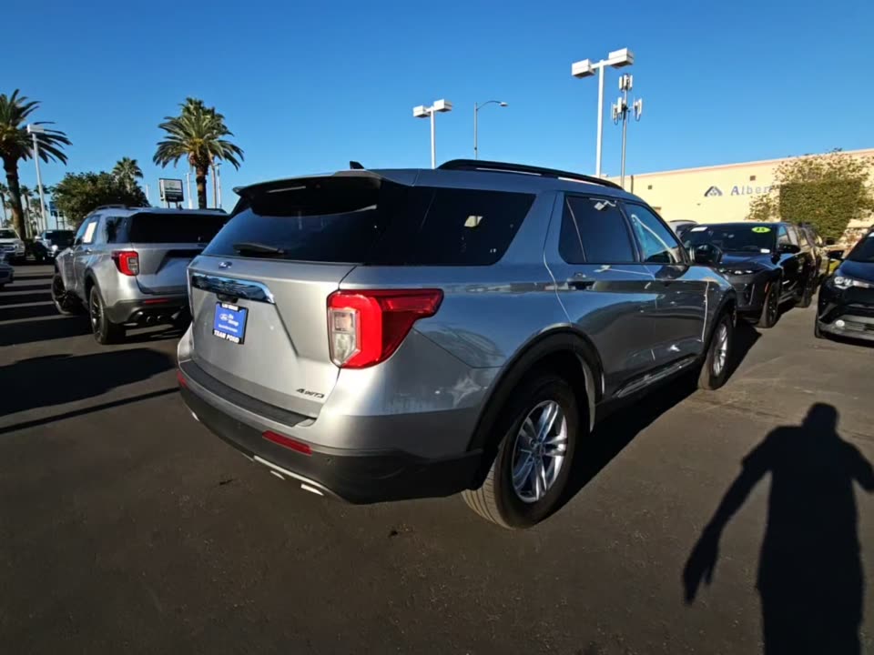 2022 Ford Explorer XLT AWD