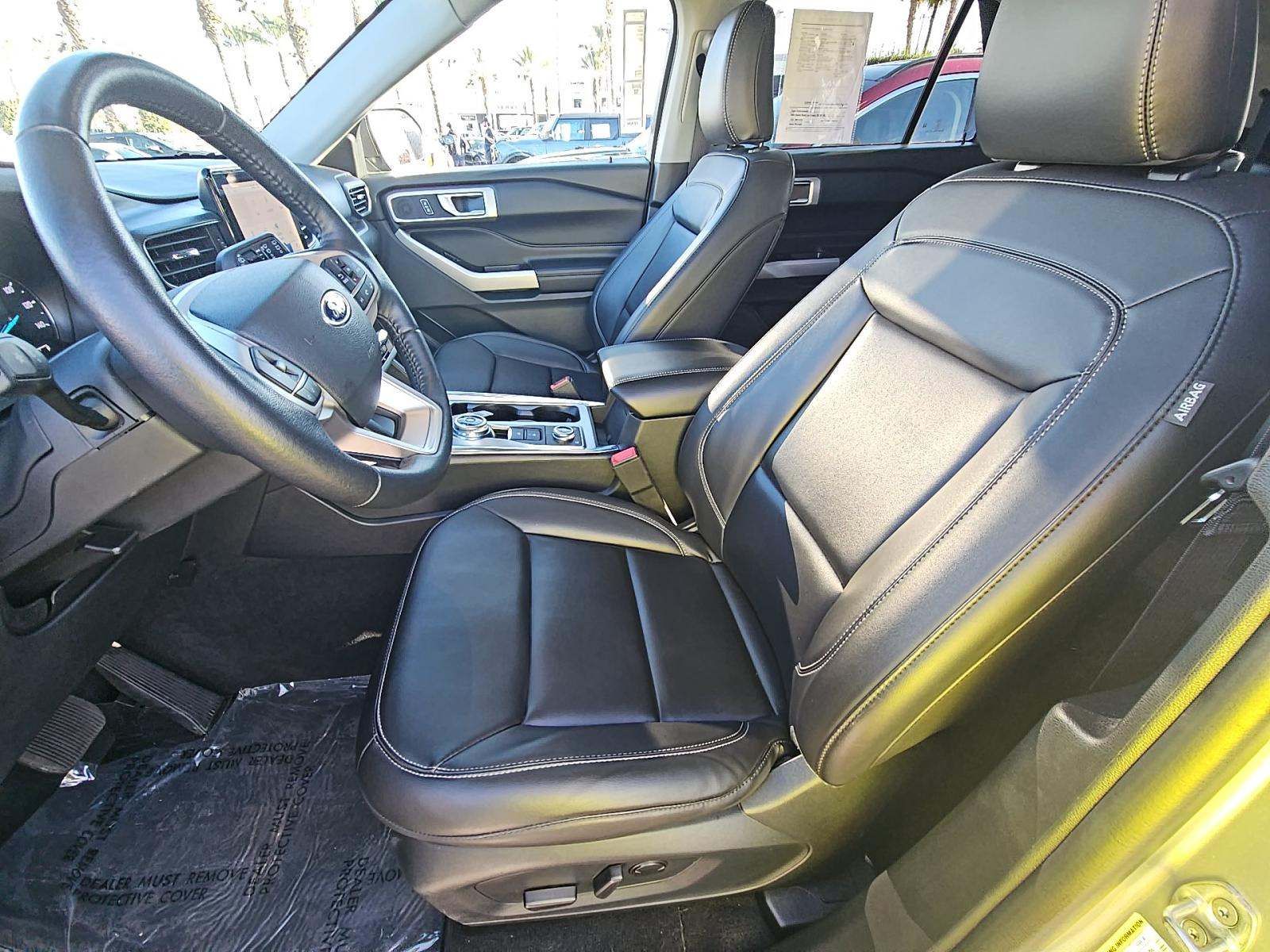 2022 Ford Explorer XLT AWD