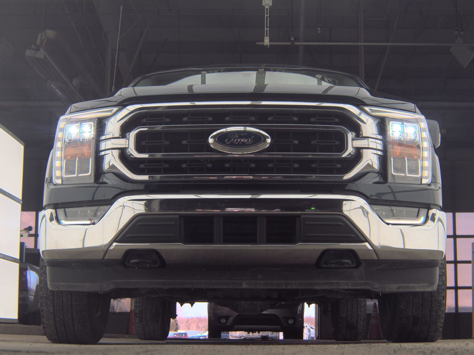 2023 Ford F-150 XLT AWD