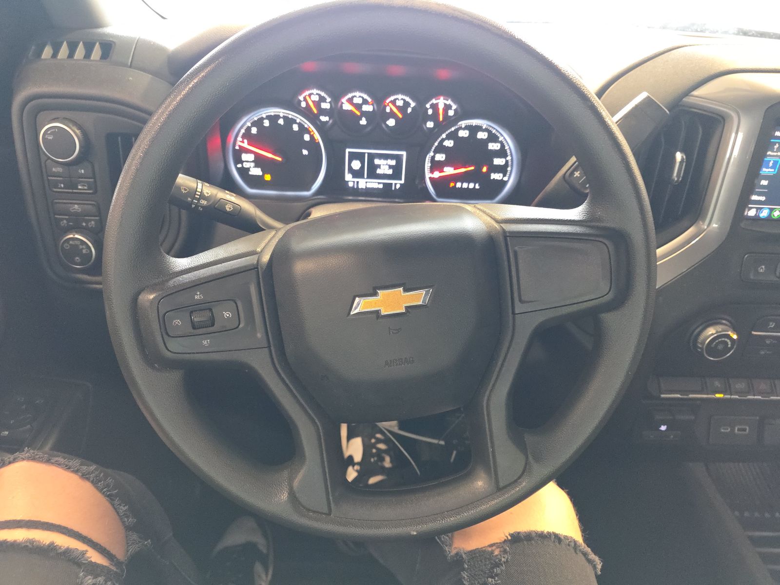 2021 Chevrolet Silverado 1500 Custom AWD