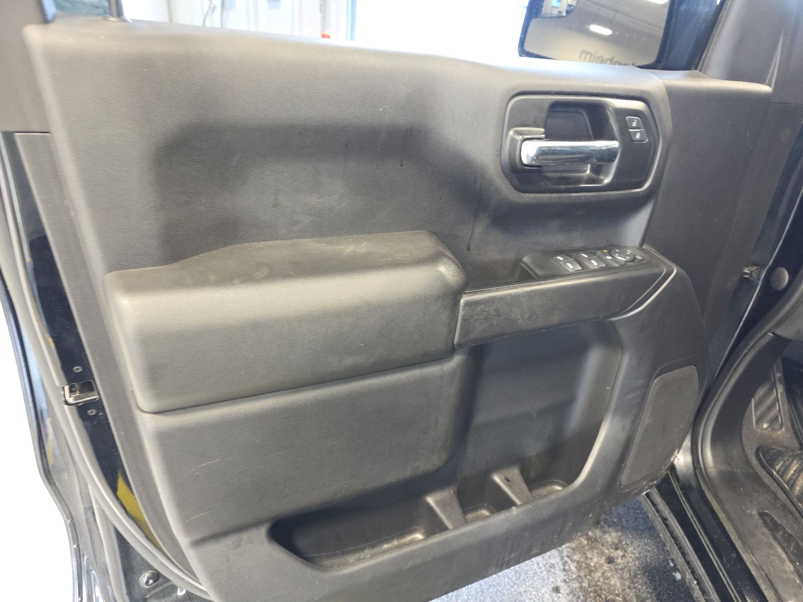 2021 Chevrolet Silverado 1500 Custom AWD