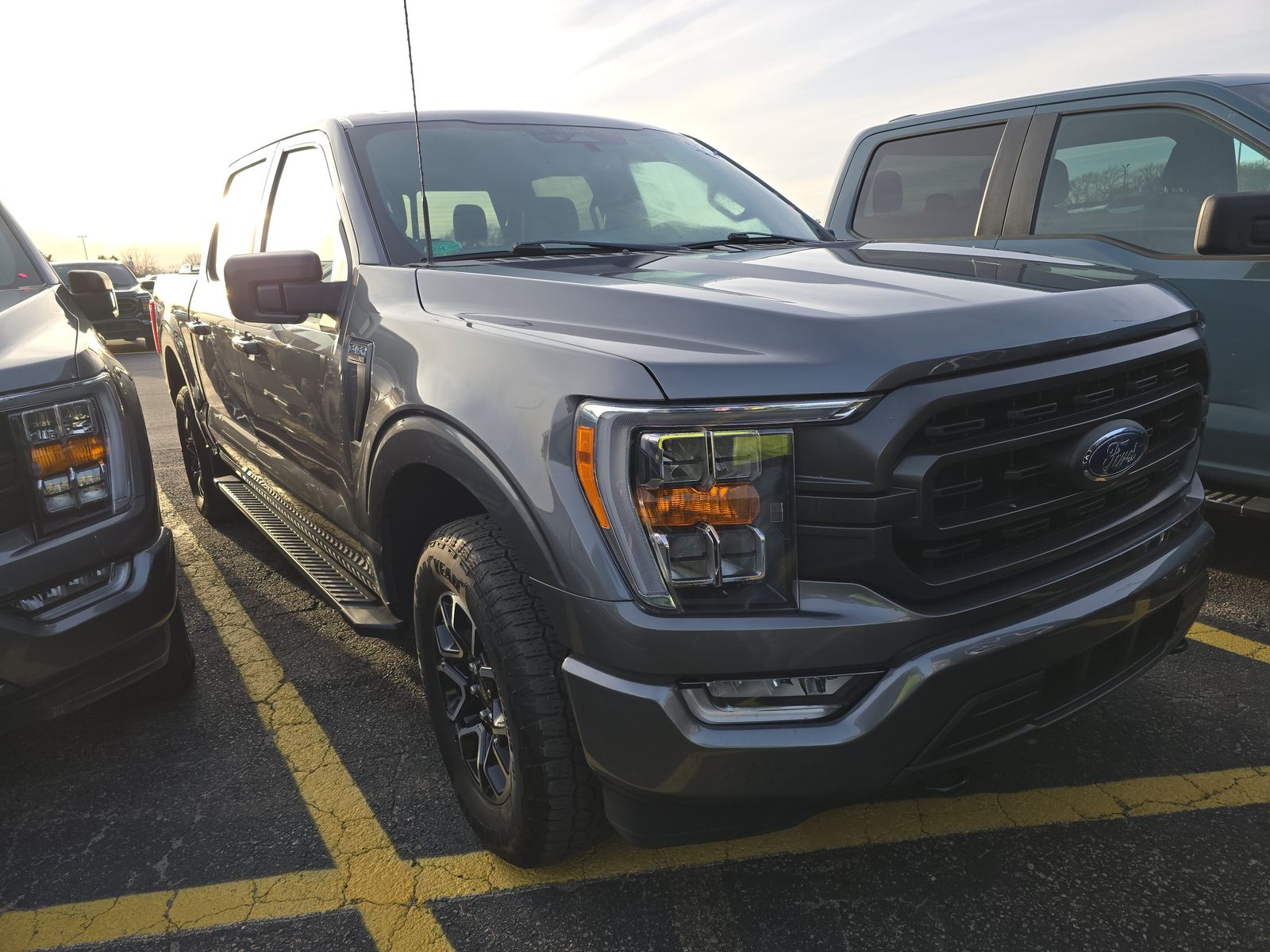 2022 Ford F-150 XLT AWD