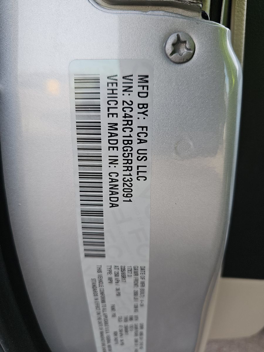 2024 Chrysler Pacifica Touring L FWD