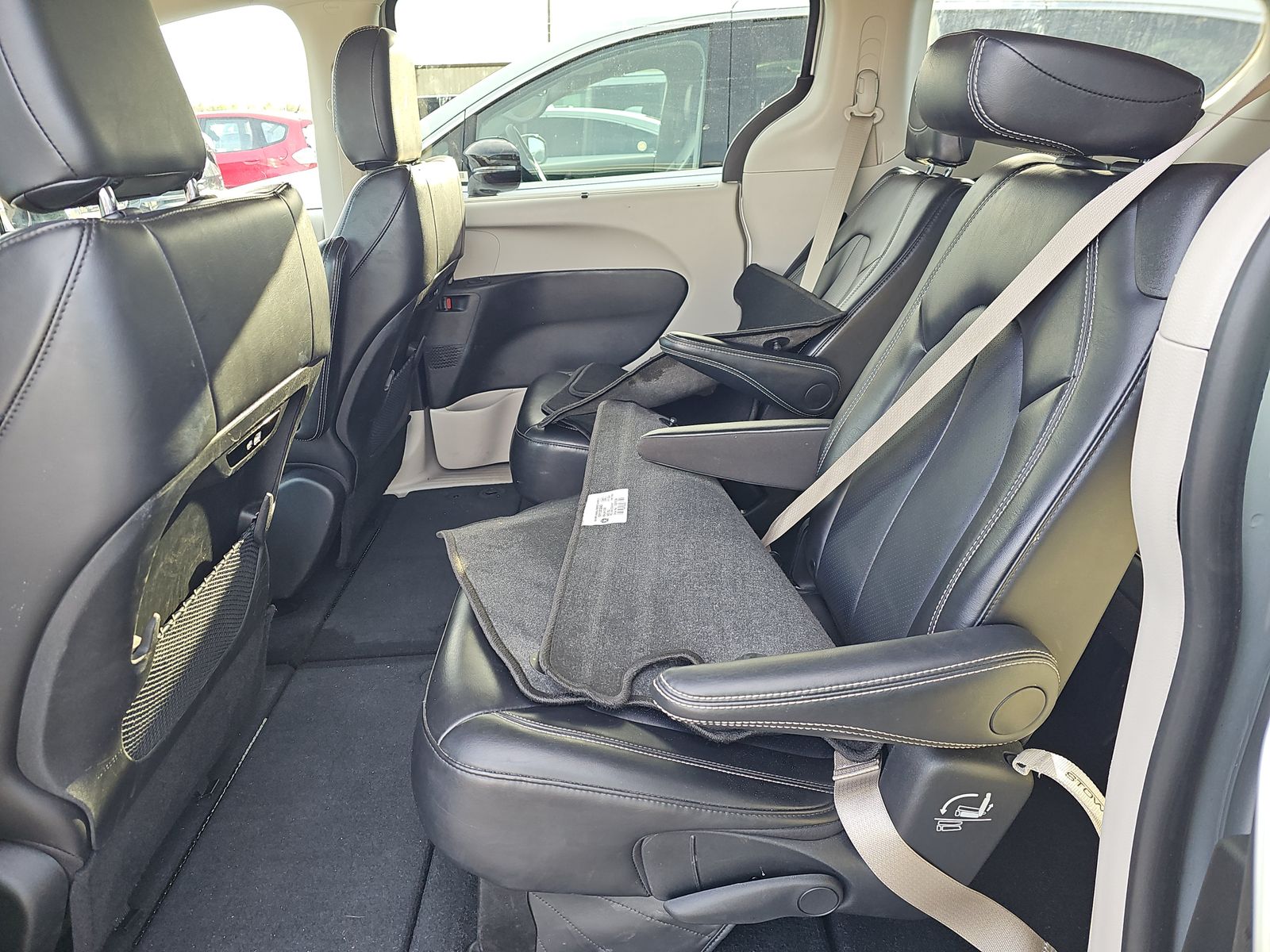 2024 Chrysler Pacifica Touring L FWD