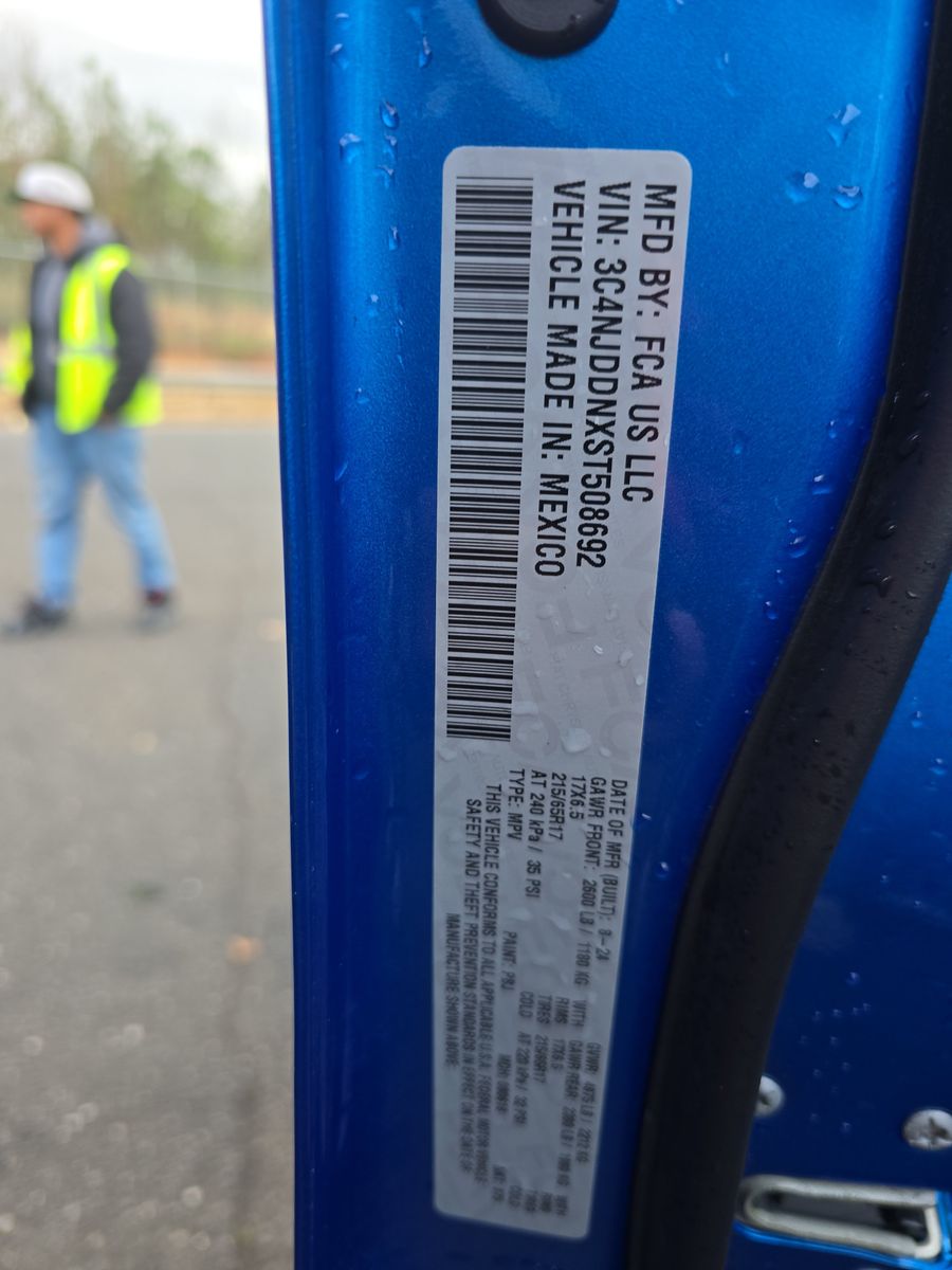 2025 Jeep Compass Trailhawk AWD