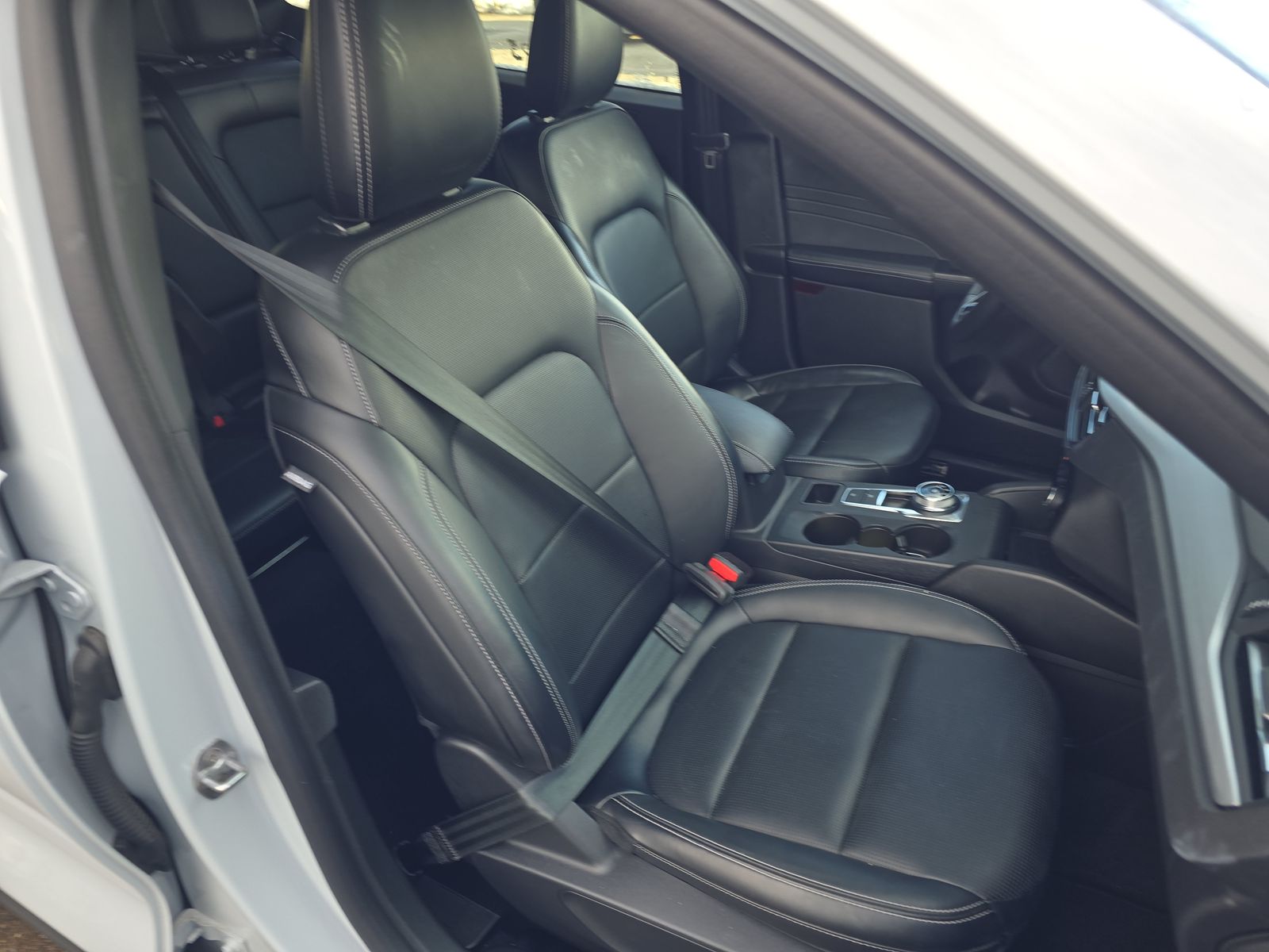 2025 Ford Escape Platinum AWD