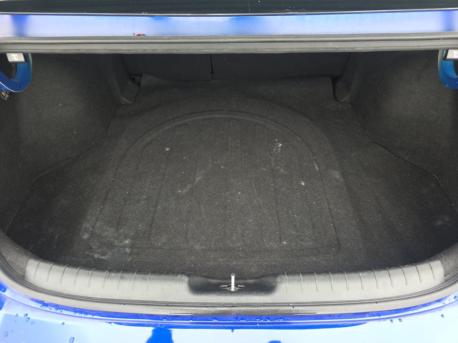 2022 Hyundai Elantra Limited FWD