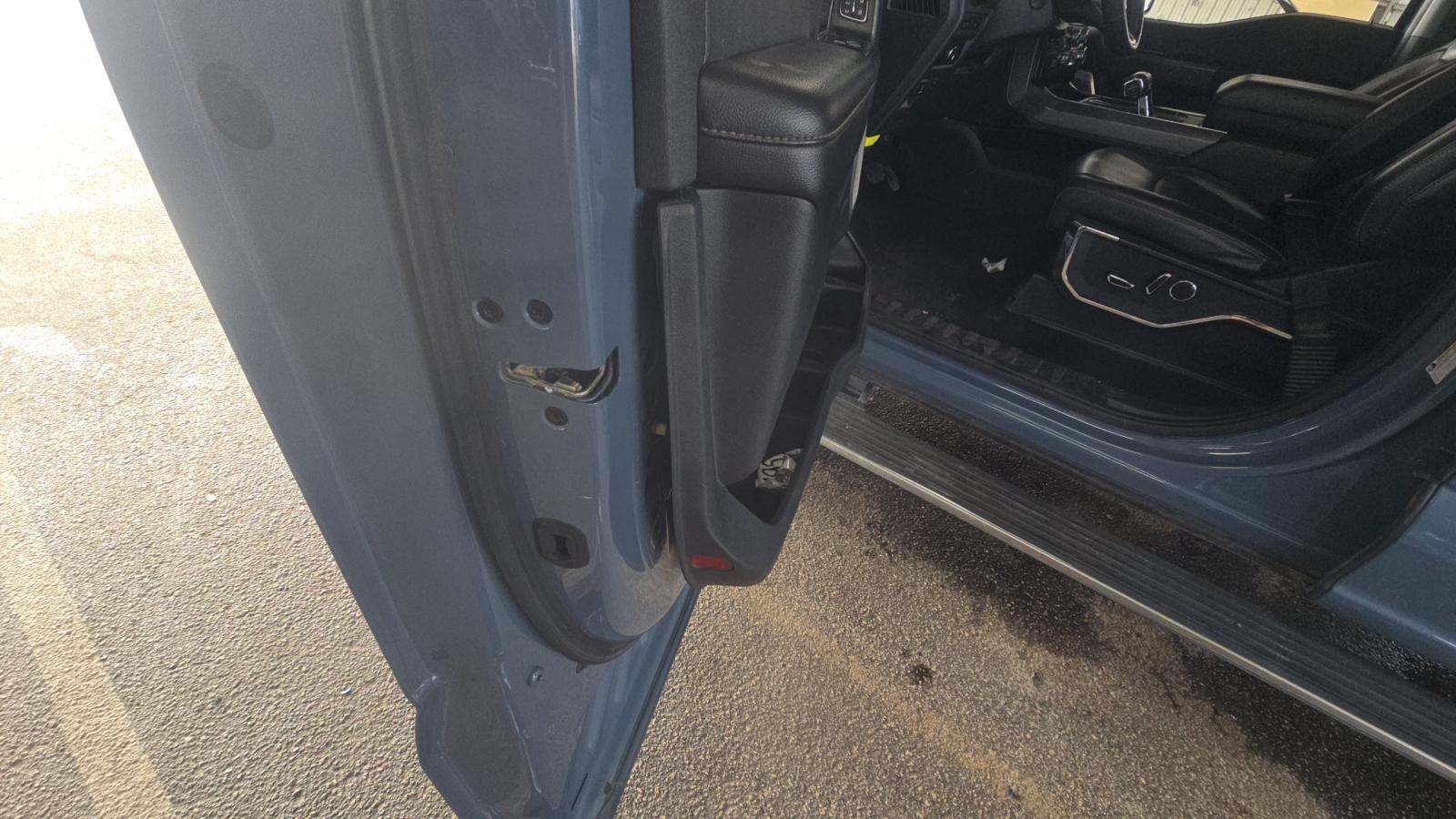 2023 Ford F-150 Lariat AWD