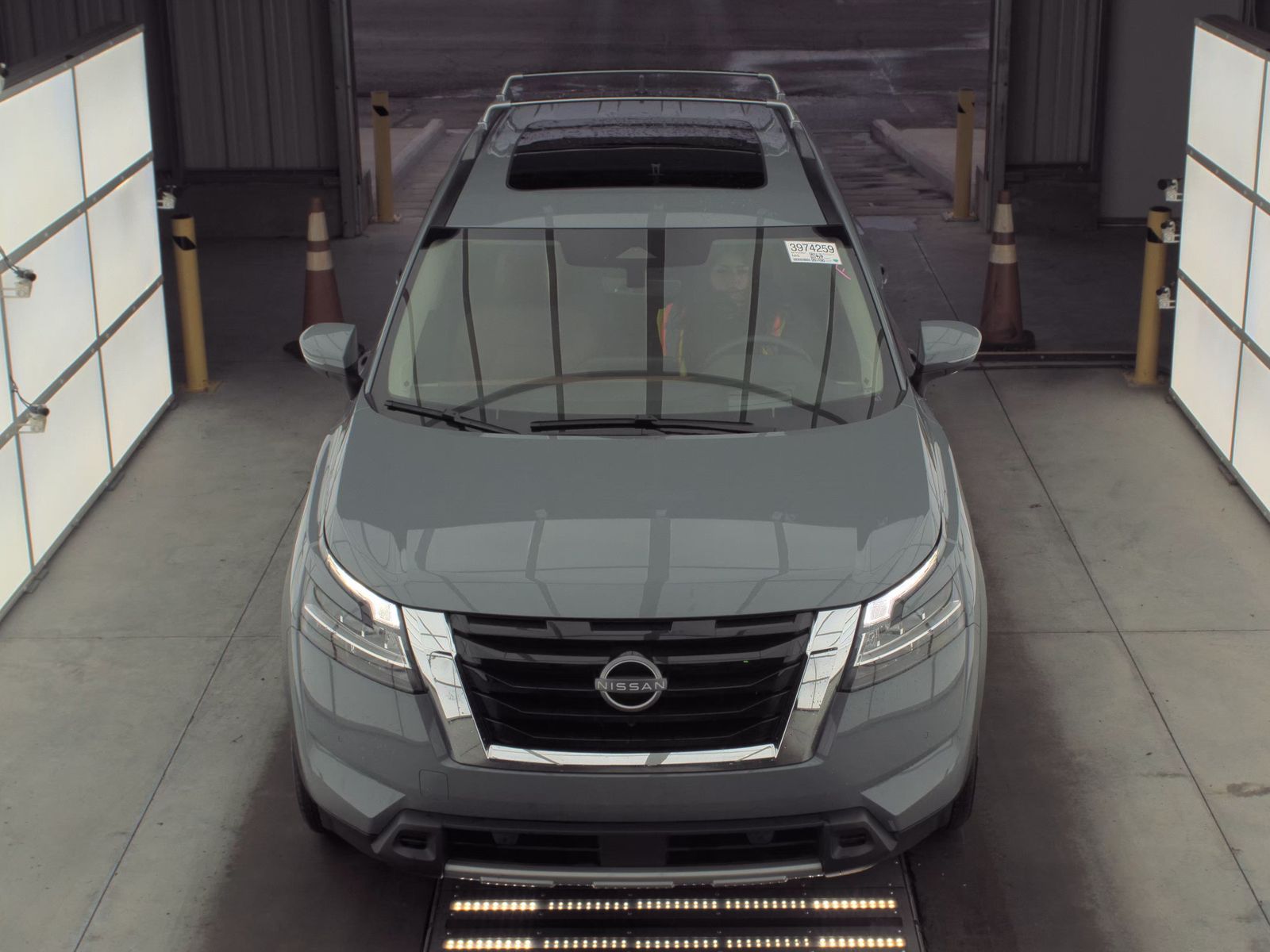 2024 Nissan Pathfinder Platinum AWD