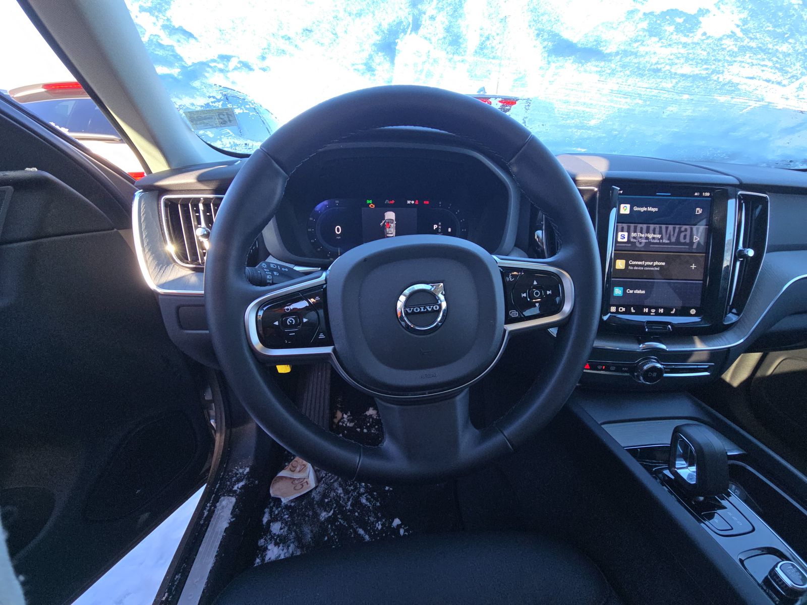 2025 Volvo XC60 B5 Plus AWD