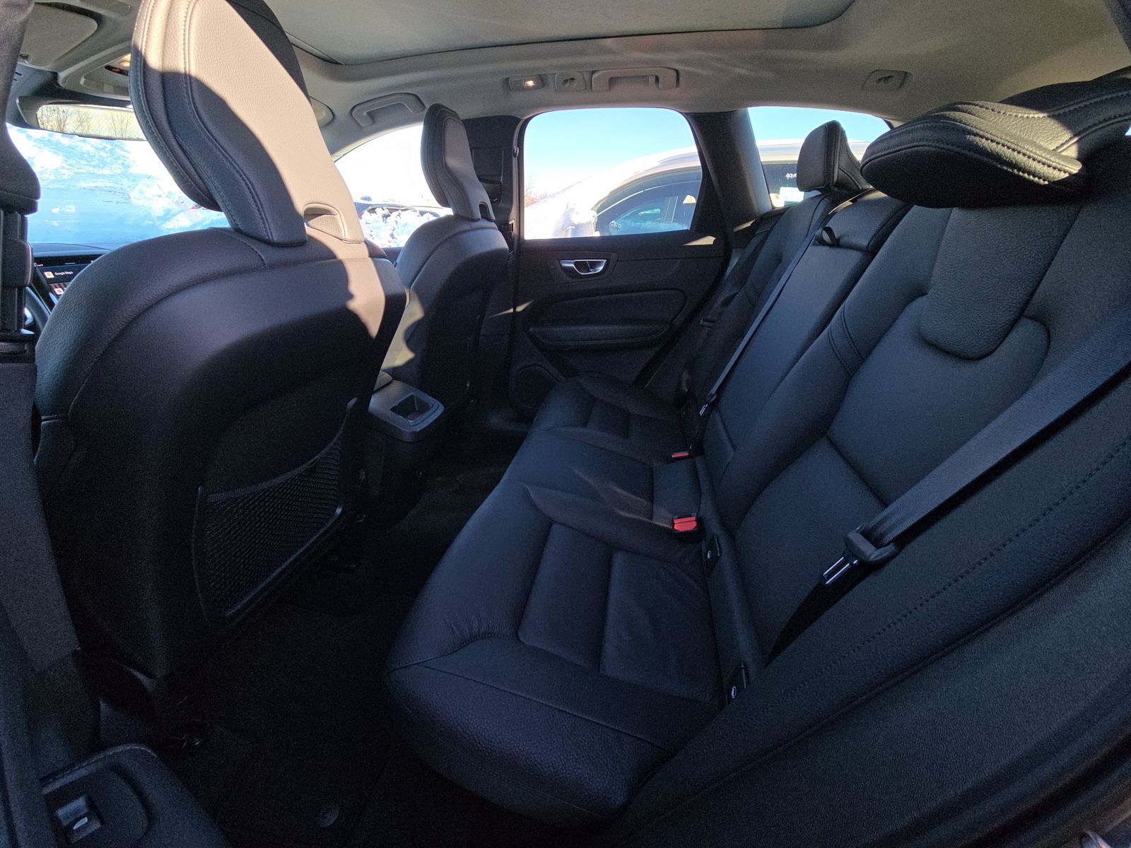 2025 Volvo XC60 B5 Plus AWD