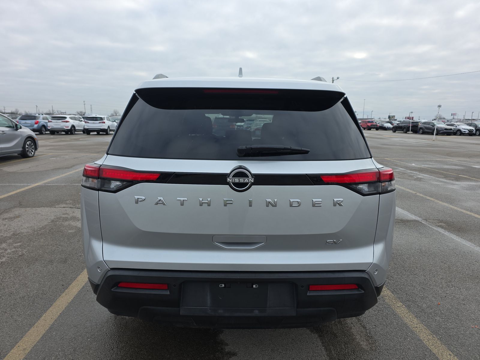 2022 Nissan Pathfinder SV FWD