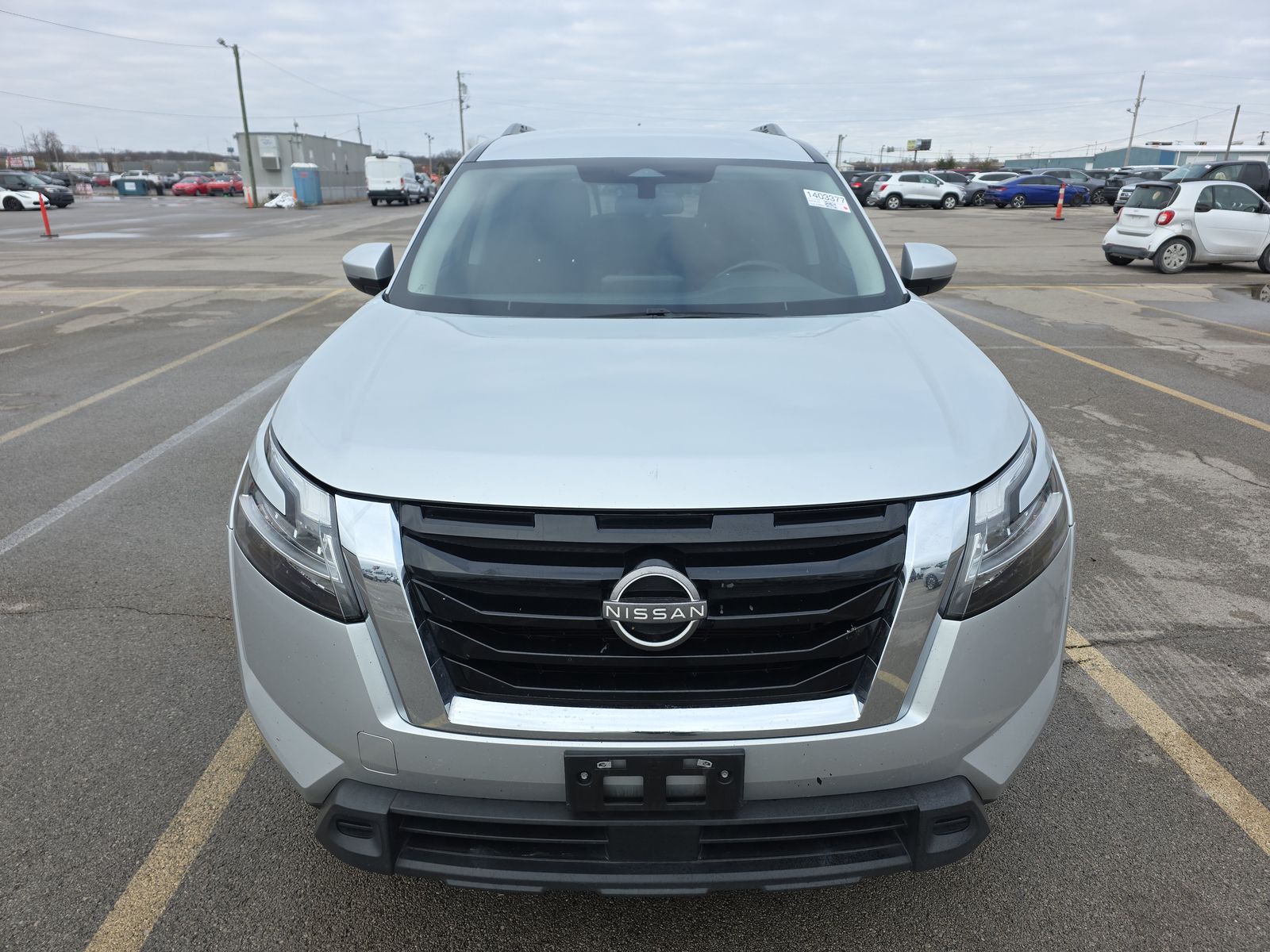 2022 Nissan Pathfinder SV FWD