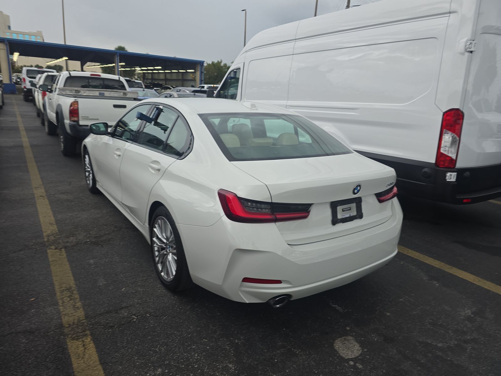 2023 BMW 3 Series 330i RWD