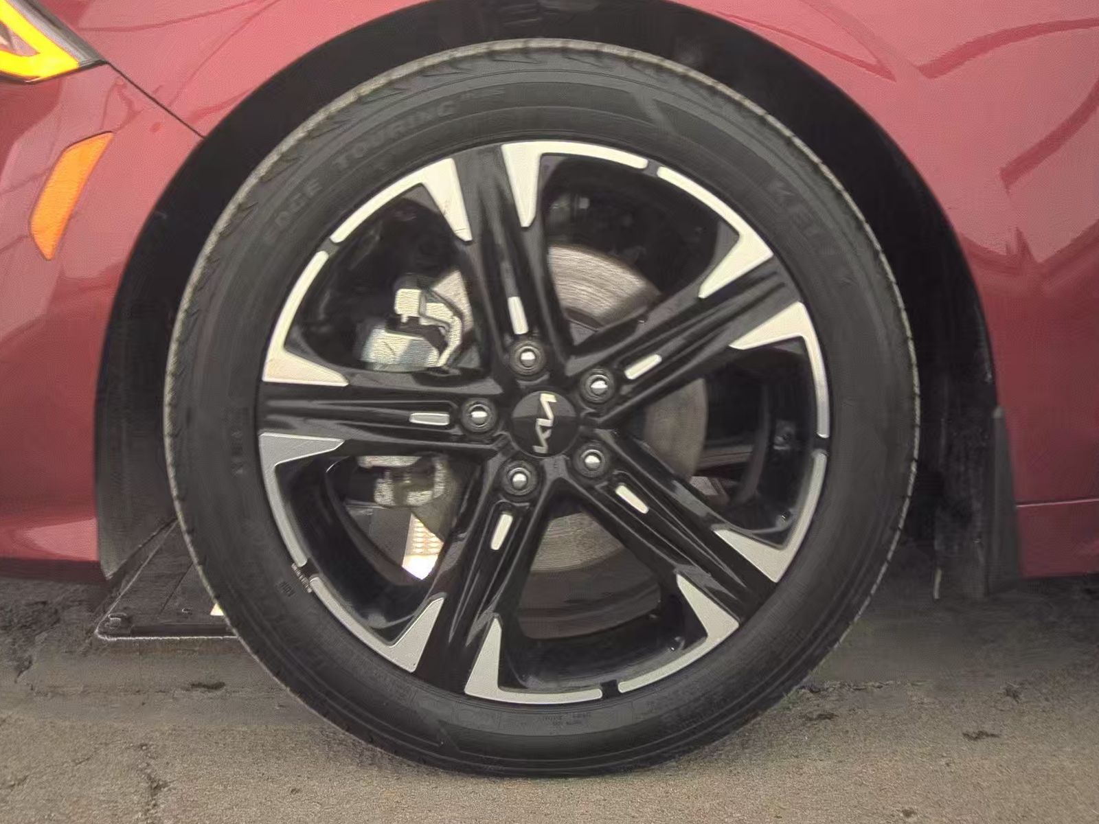 2022 Kia K5 GT-Line FWD