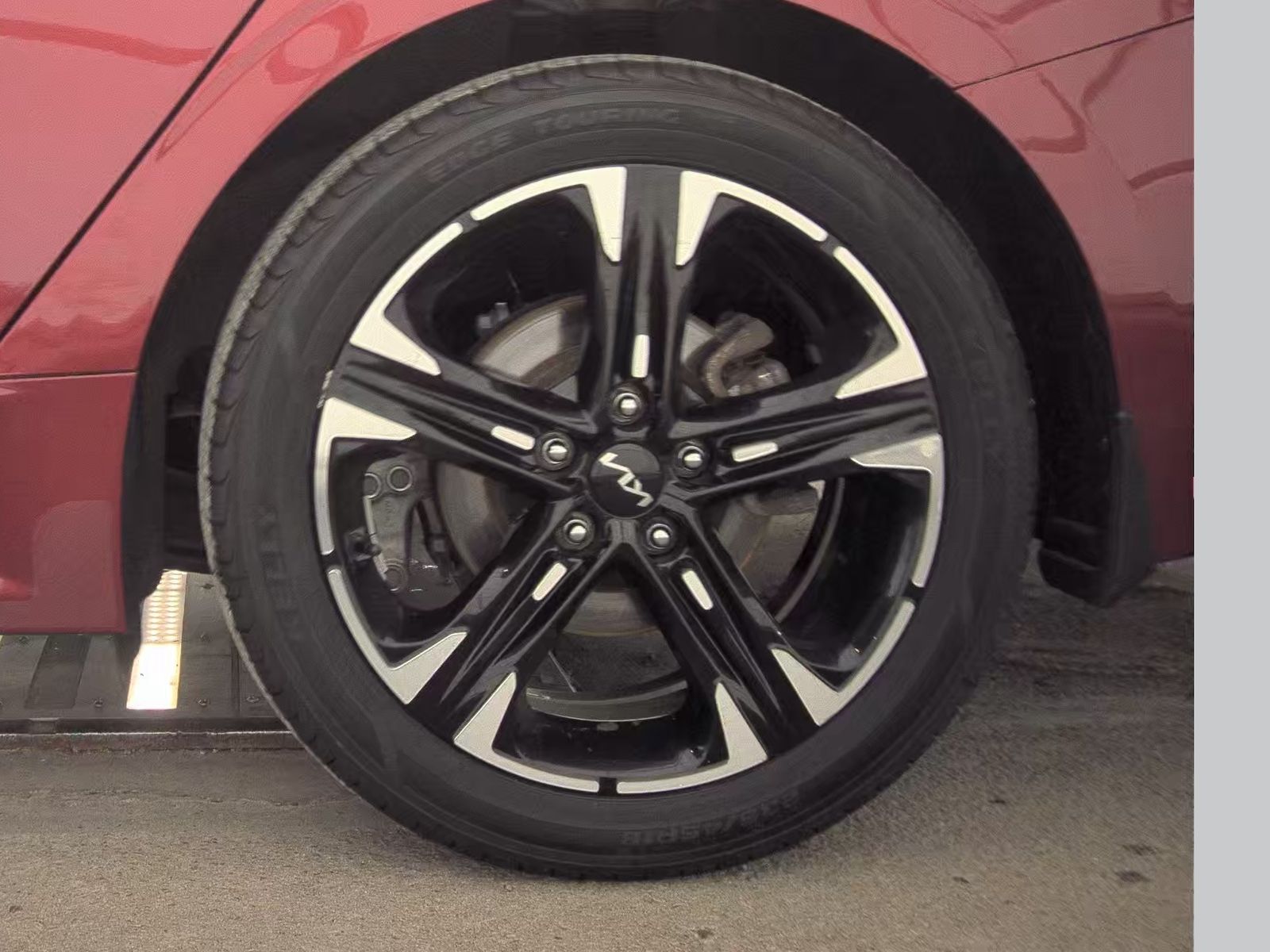 2022 Kia K5 GT-Line FWD