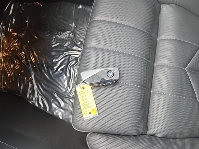 2025 BMW 7 Series 760i xDrive AWD