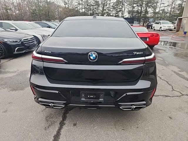 2025 BMW 7 Series 760i xDrive AWD