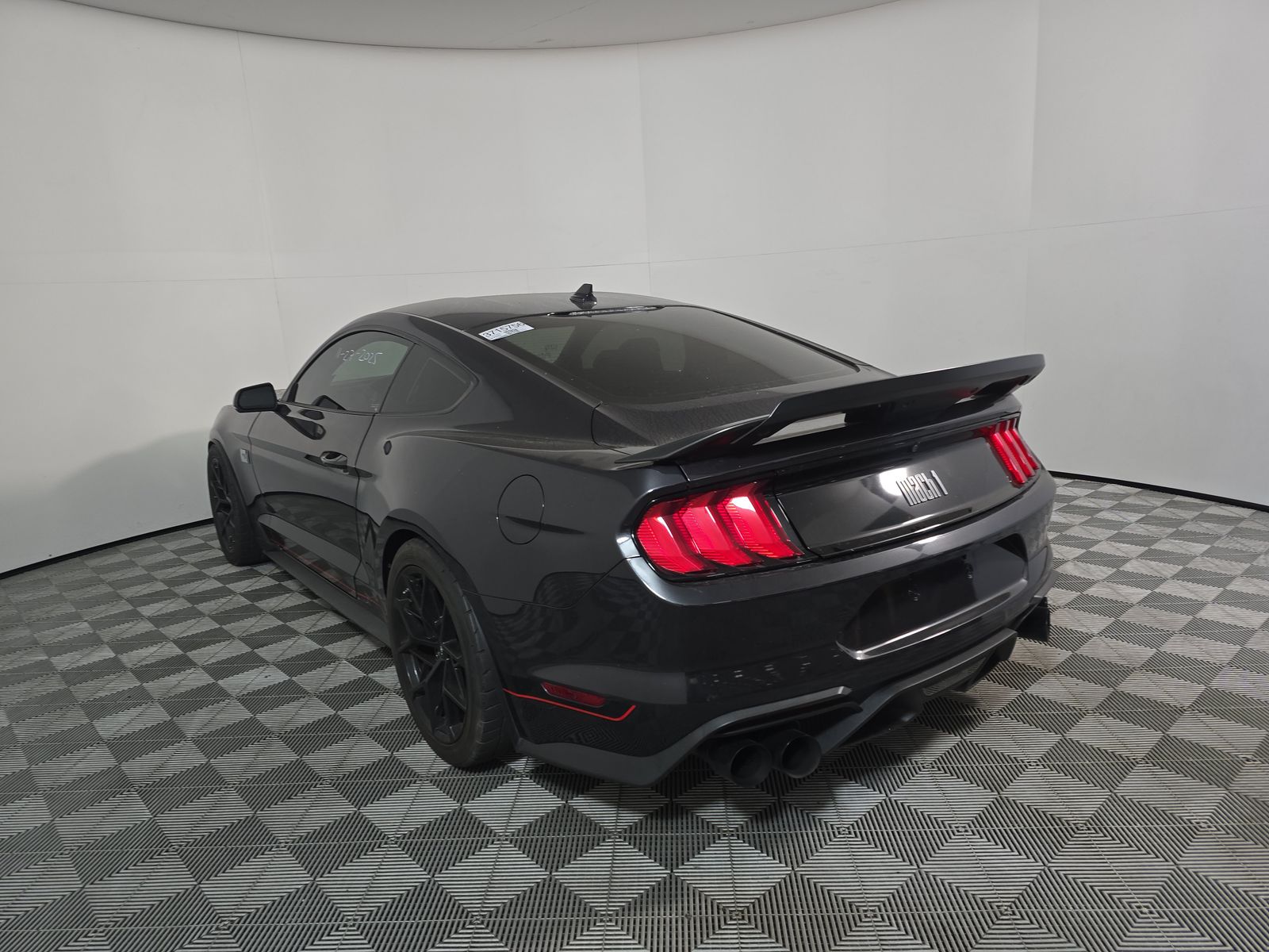 2022 Ford Mustang Mach 1 RWD