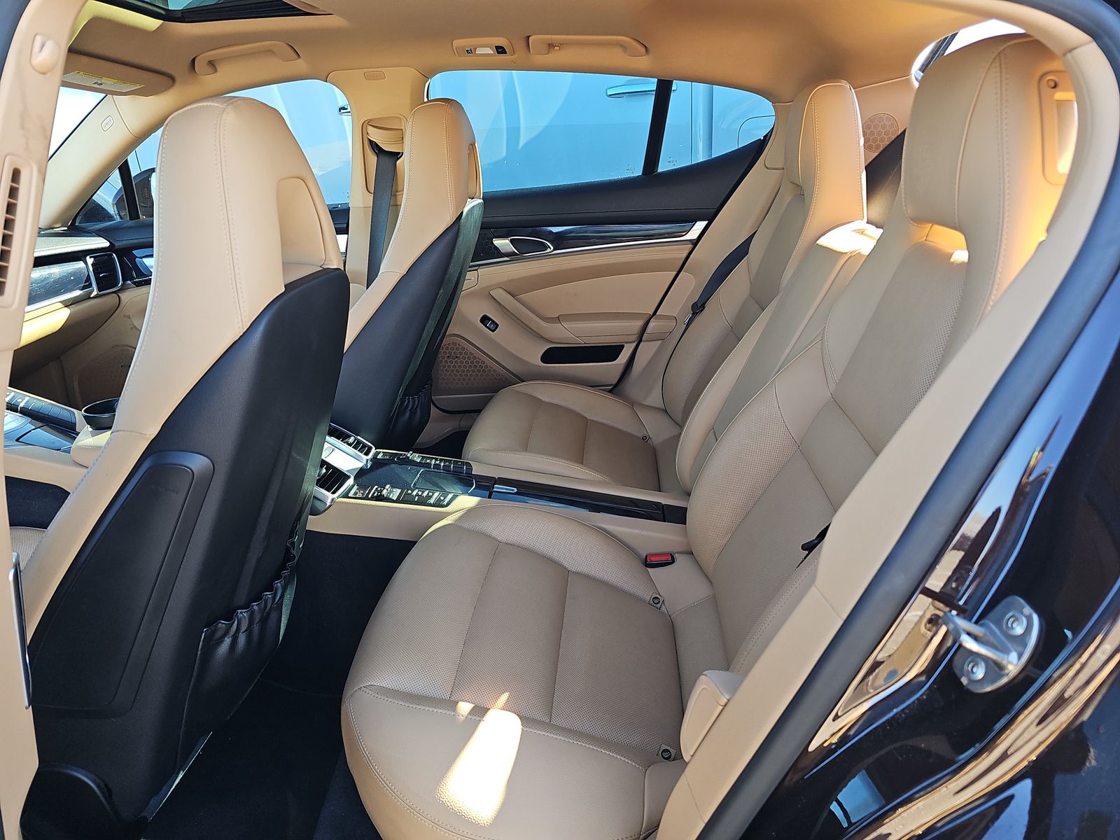 2016 Porsche Panamera Edition RWD