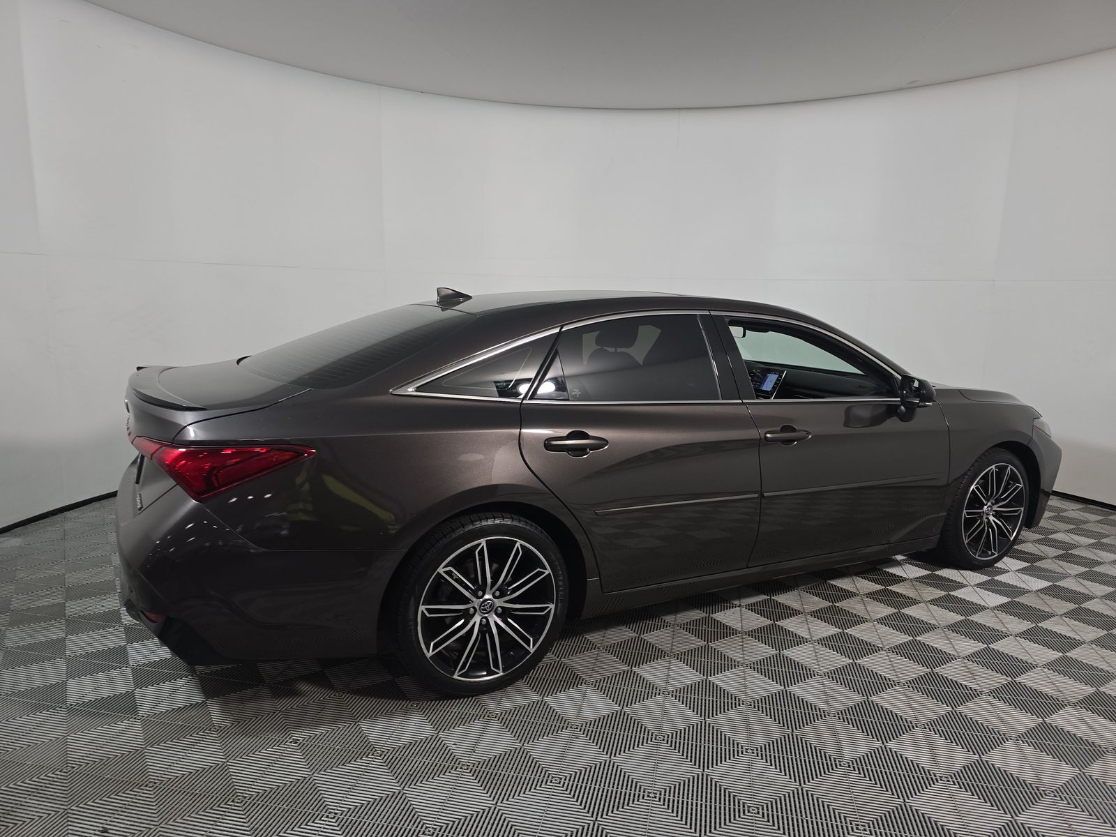 2019 Toyota Avalon Touring FWD