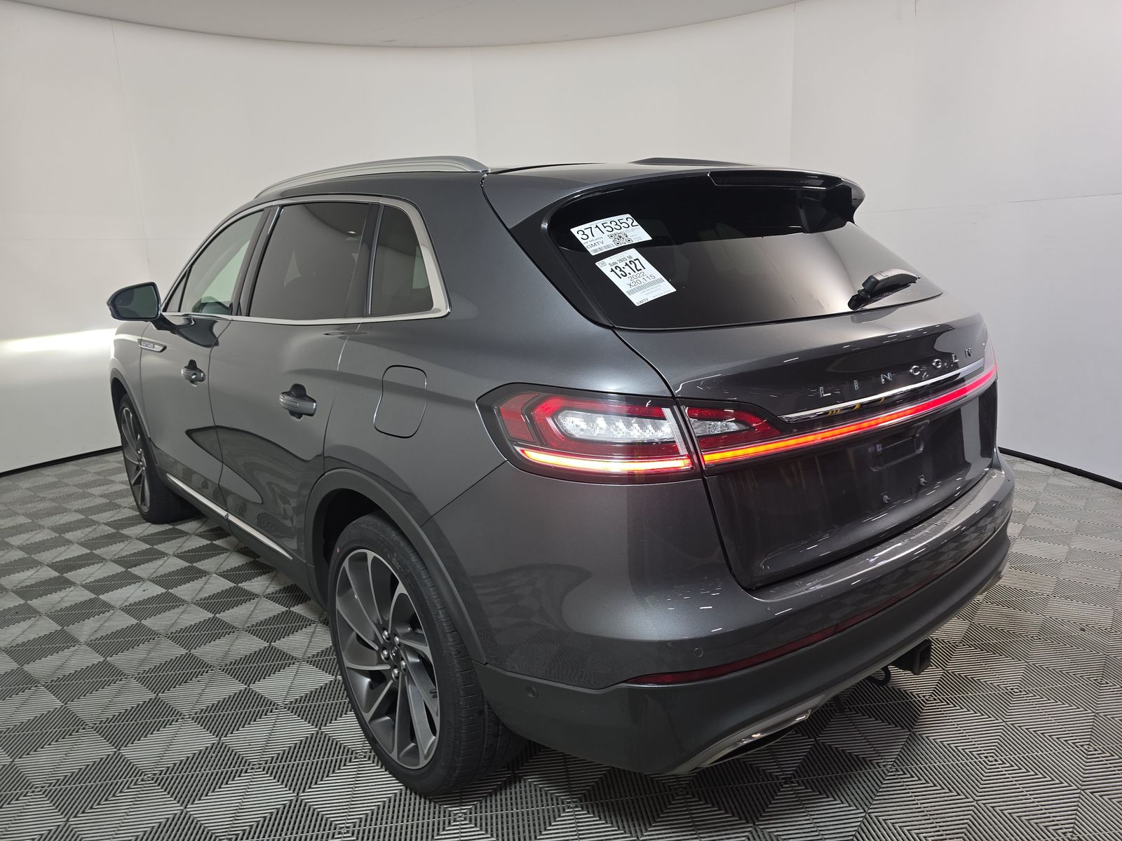 2022 Lincoln Nautilus Reserve AWD