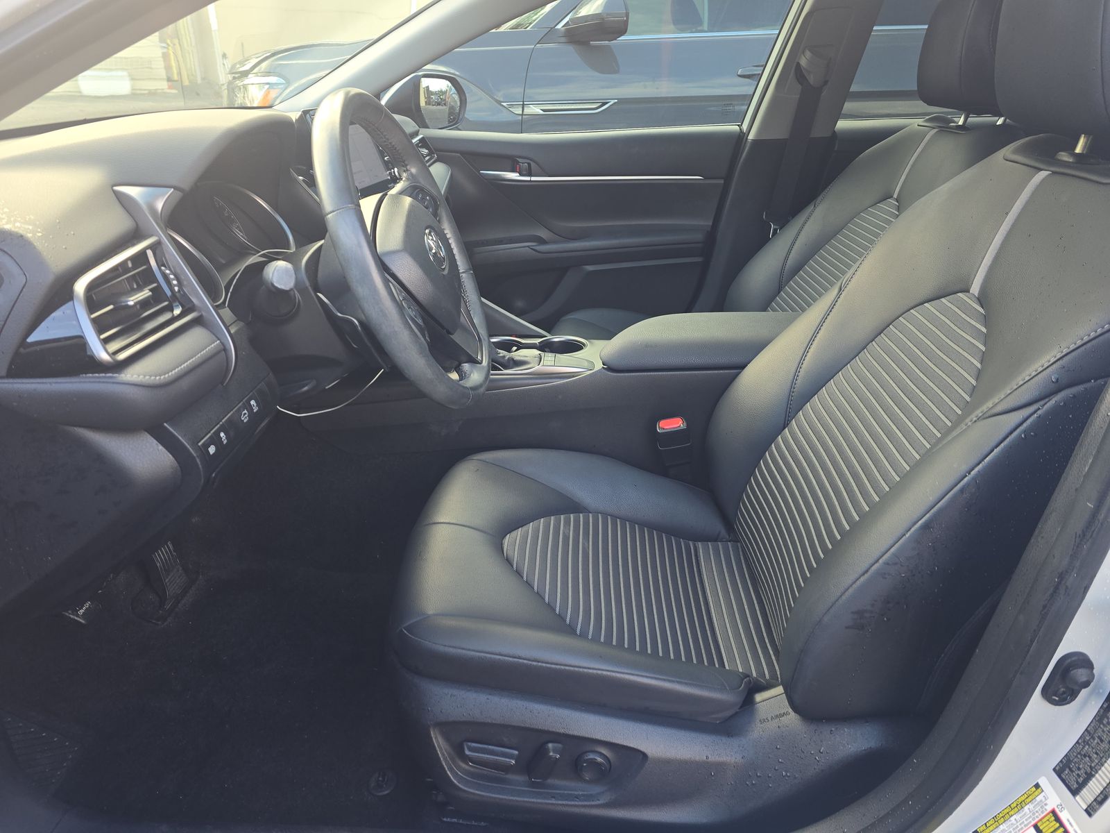 2023 Toyota Camry SE FWD