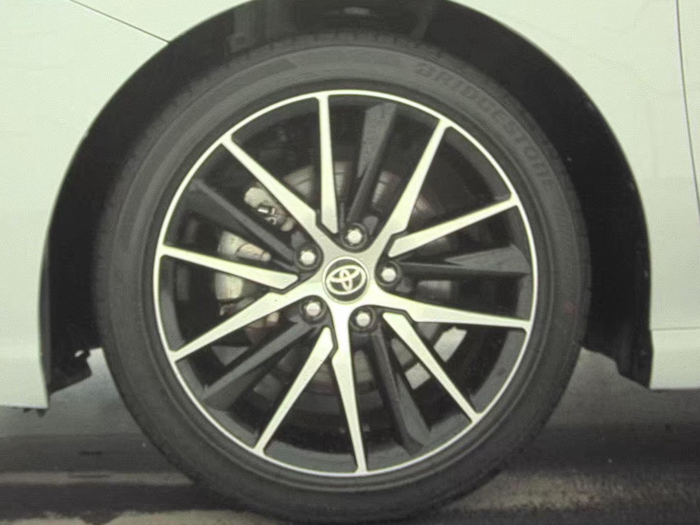 2023 Toyota Camry SE FWD