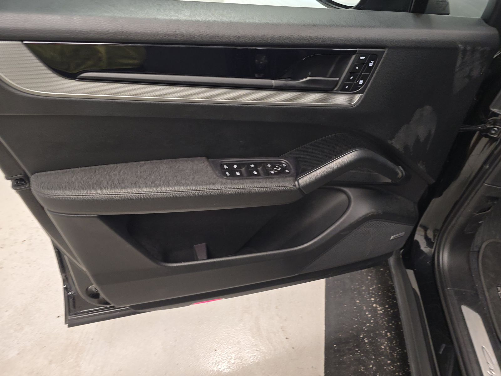 2024 Porsche Cayenne Base AWD