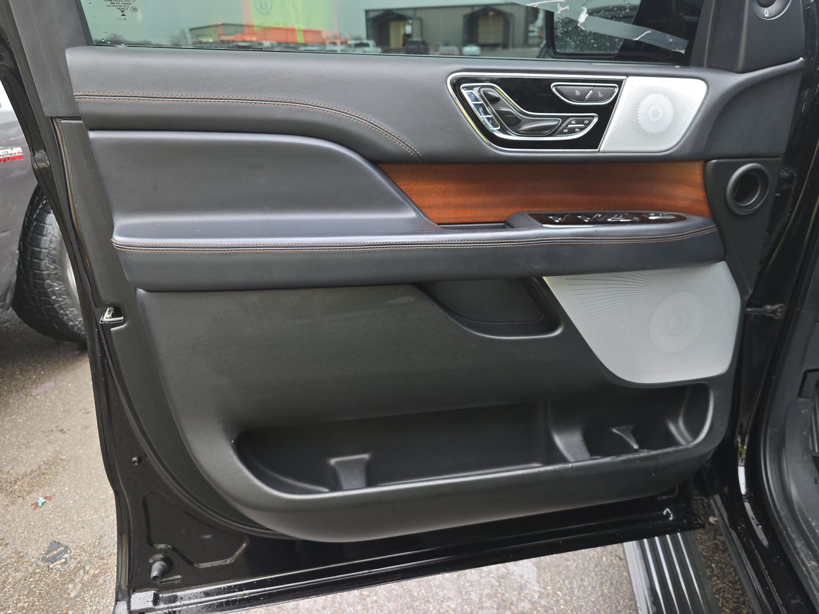 2024 Lincoln Navigator L Black Label AWD