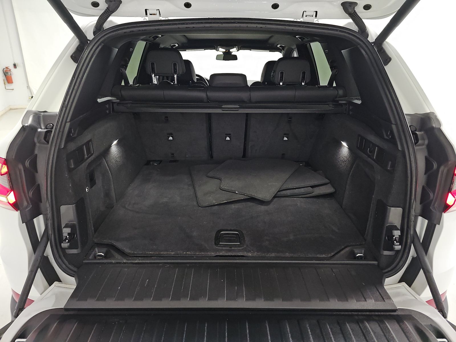 2020 BMW X5 xDrive40i AWD