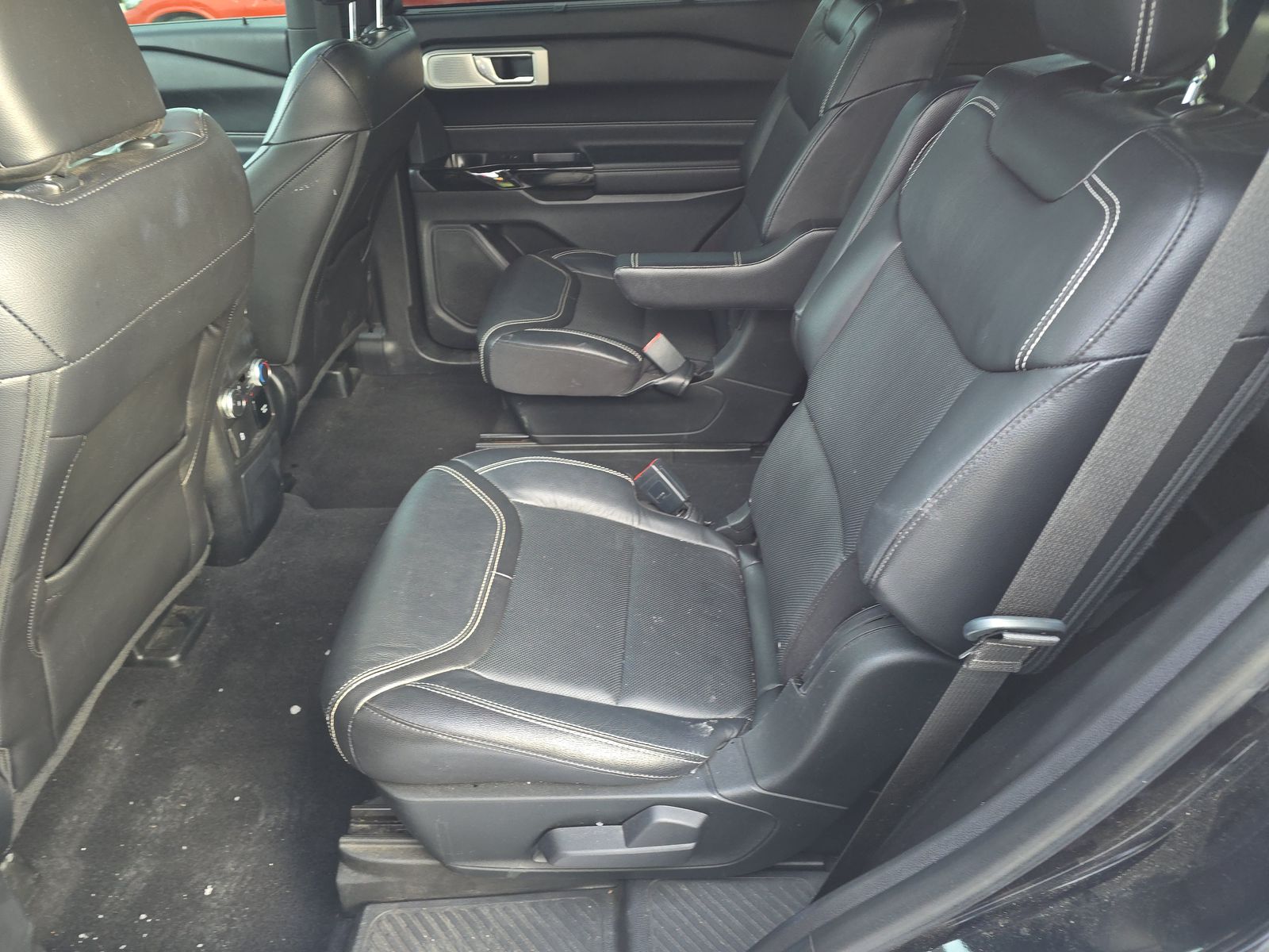 2022 Ford Explorer ST AWD