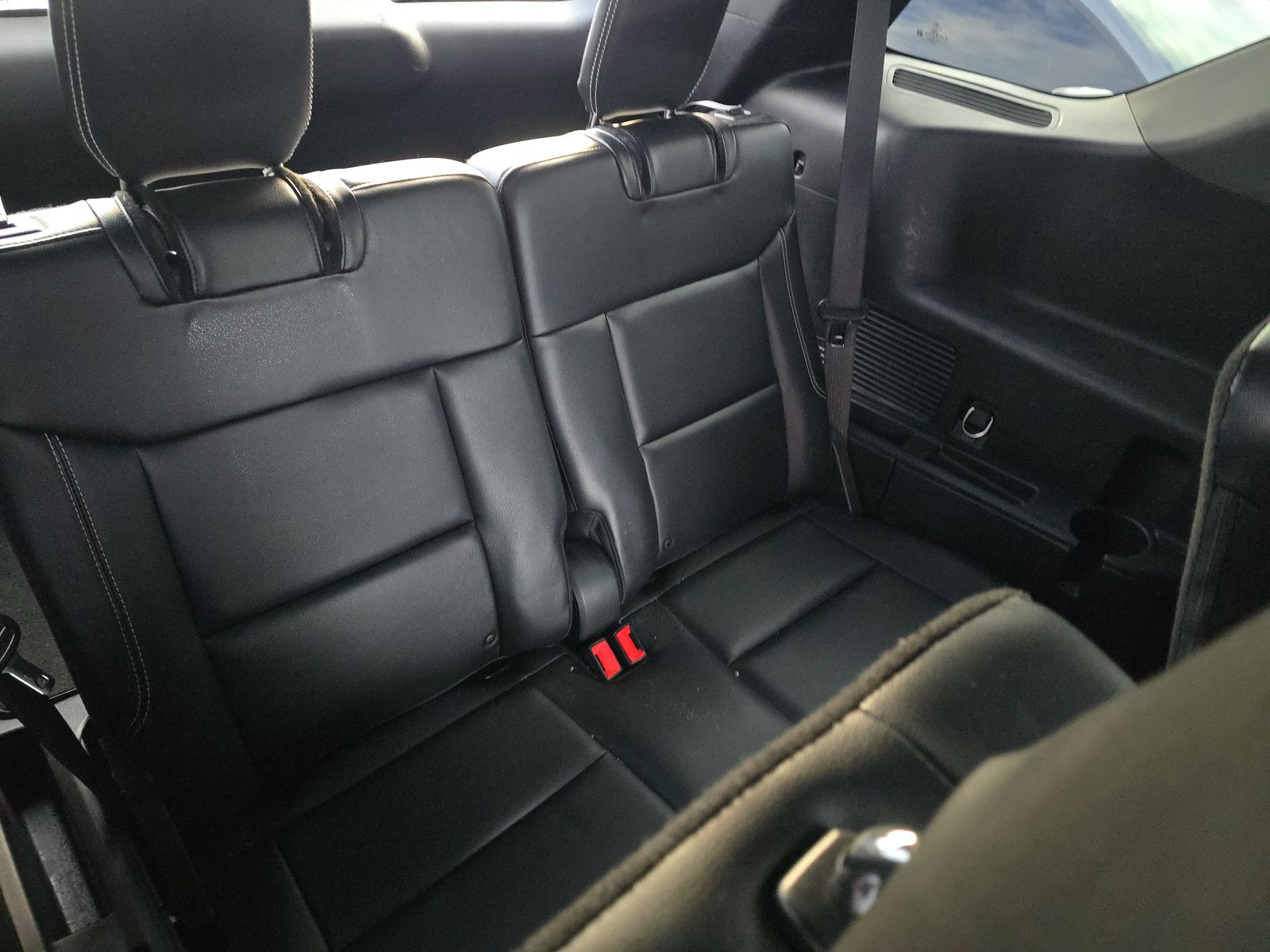 2022 Ford Explorer ST AWD