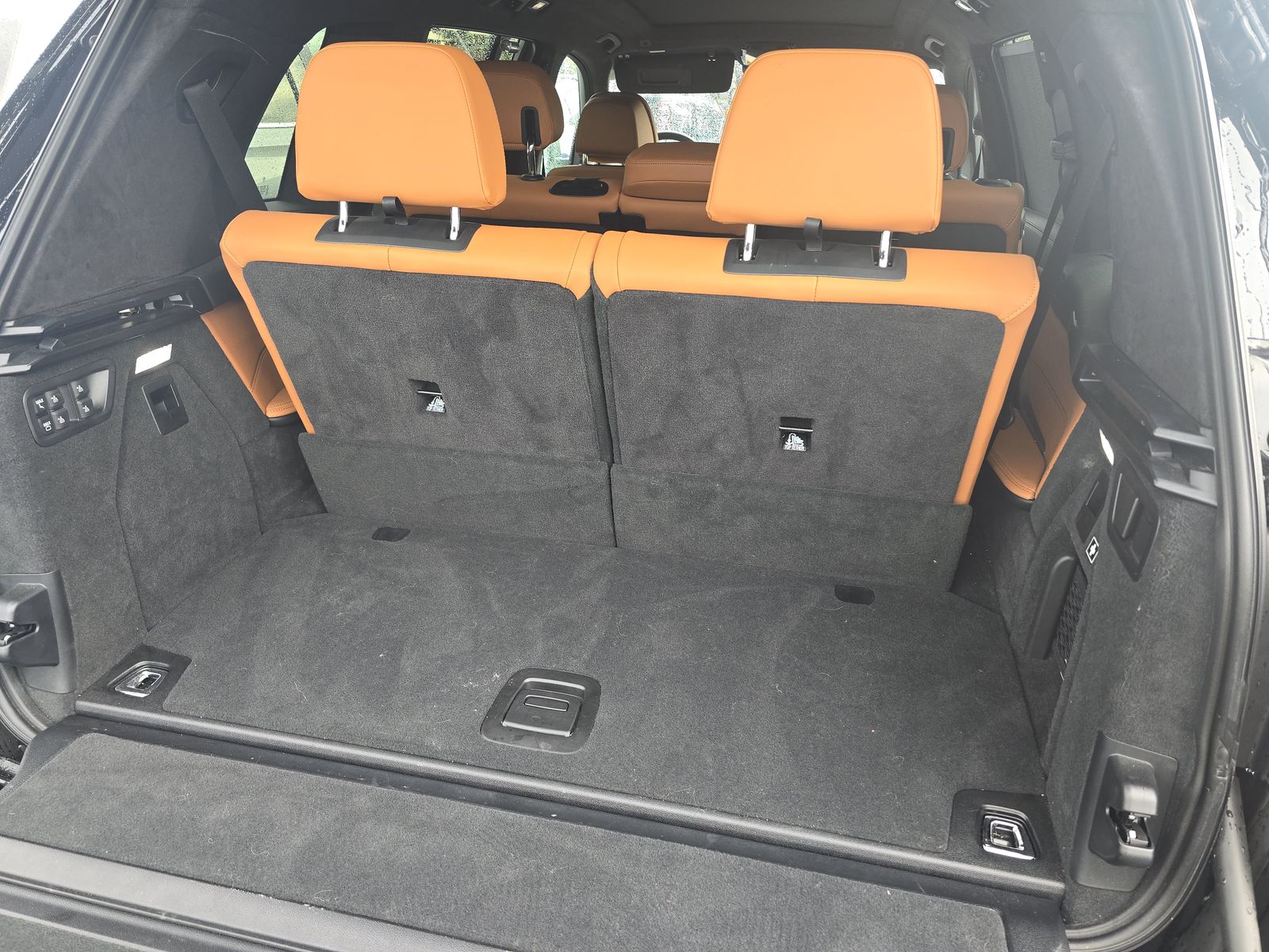 2023 BMW X7 xDrive40i AWD