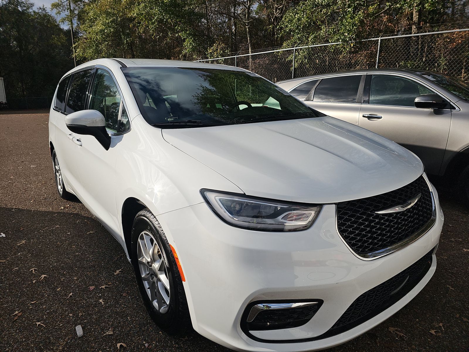 2023 Chrysler Pacifica Touring L FWD