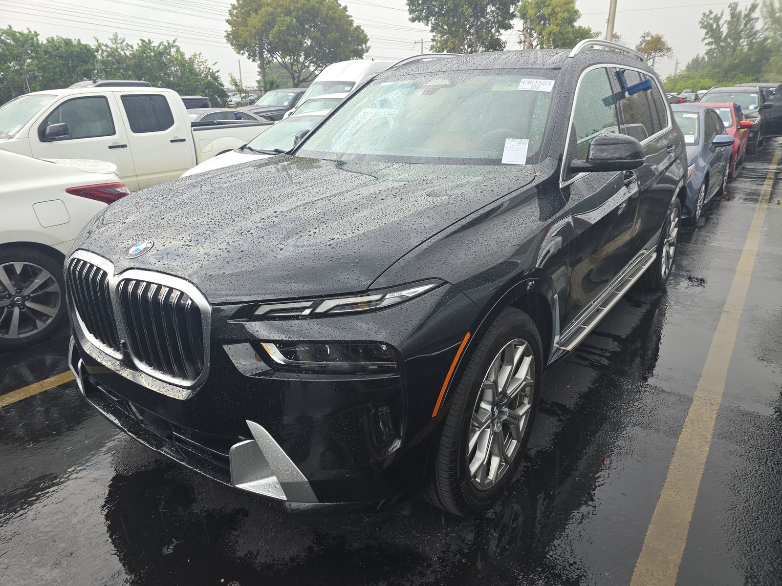2023 BMW X7 xDrive40i AWD