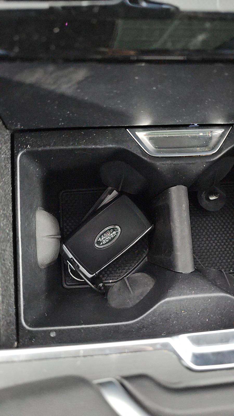 2025 Land Rover Range Rover Sport SE AWD