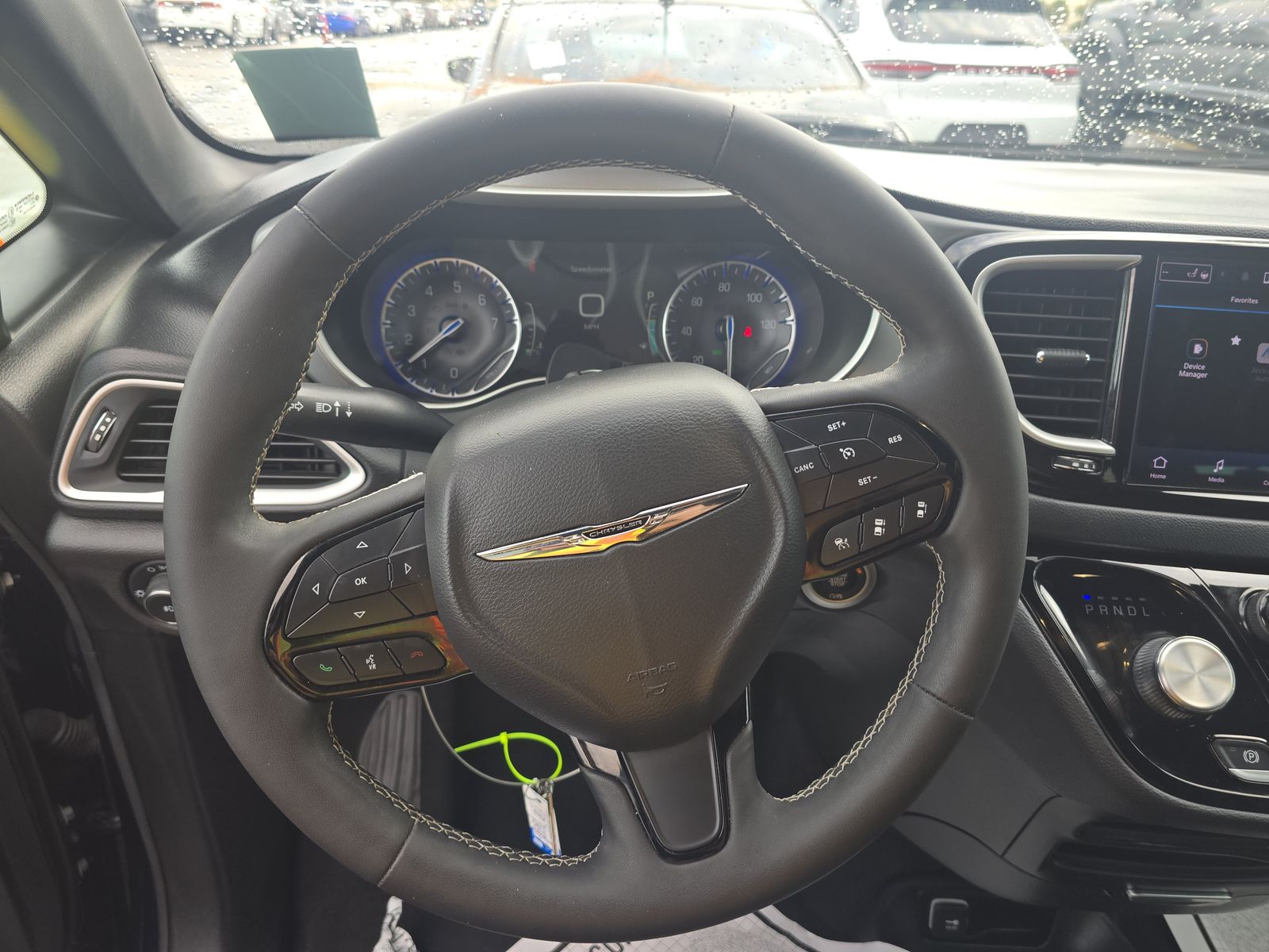 2023 Chrysler Pacifica Touring FWD